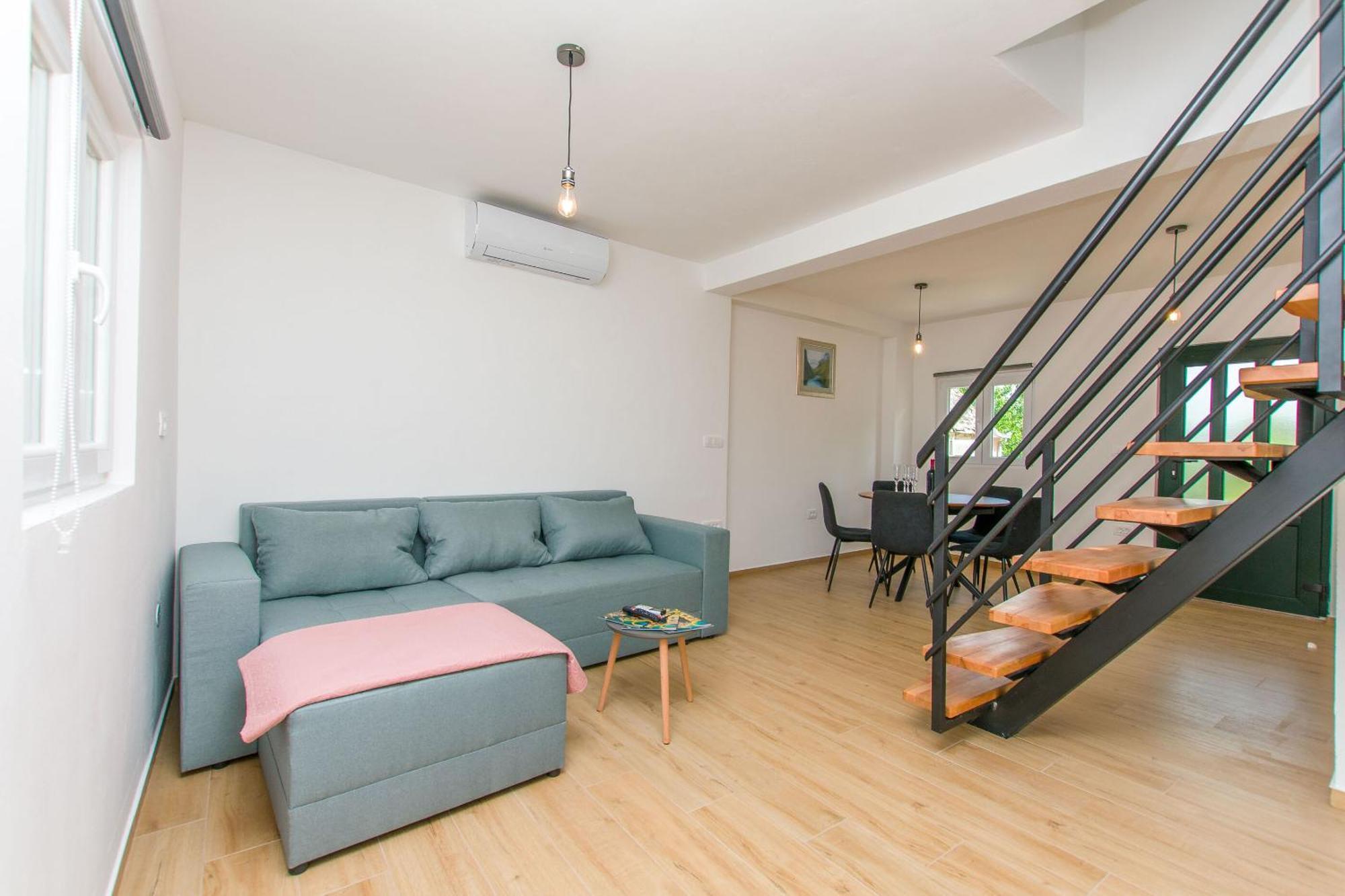 Apartment Petea Omiš Dış mekan fotoğraf