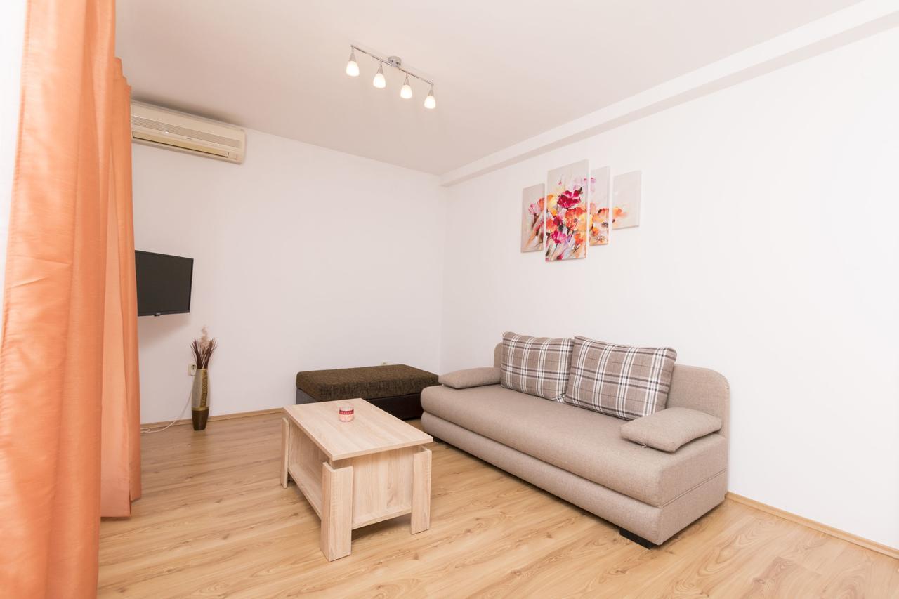 Apartment Petea Omiš Dış mekan fotoğraf