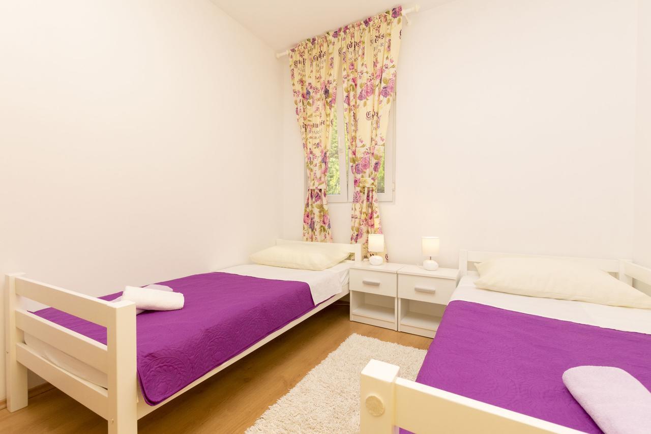 Apartment Petea Omiš Dış mekan fotoğraf