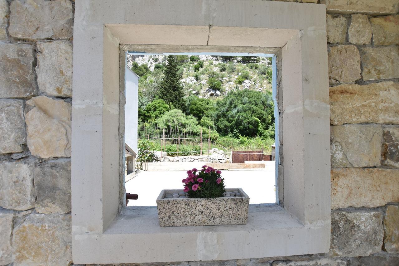Apartment Petea Omiš Dış mekan fotoğraf