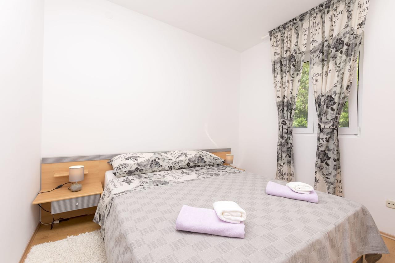 Apartment Petea Omiš Oda fotoğraf