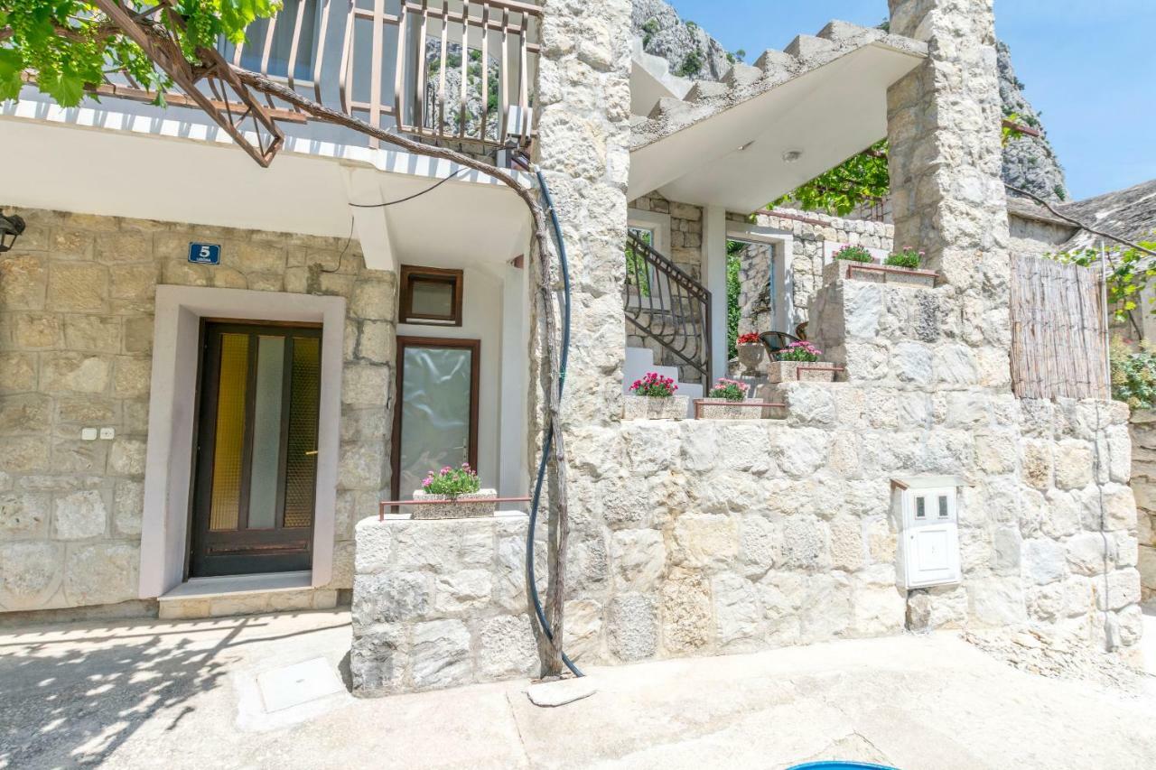 Apartment Petea Omiš Dış mekan fotoğraf